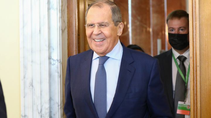 Глава МИД РФ Сергей Лавров предупредил: Россия не намерена вступать в НАТО