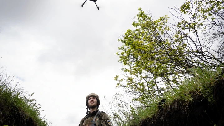 Офицеры ГУР Украины сдались в плен русским бойцам в Запорожской области