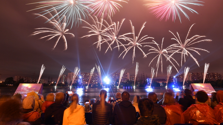 Формула-1, КиВиН, чемпионат фейерверков, марафон: В Сочи возвращаются крупные мероприятия