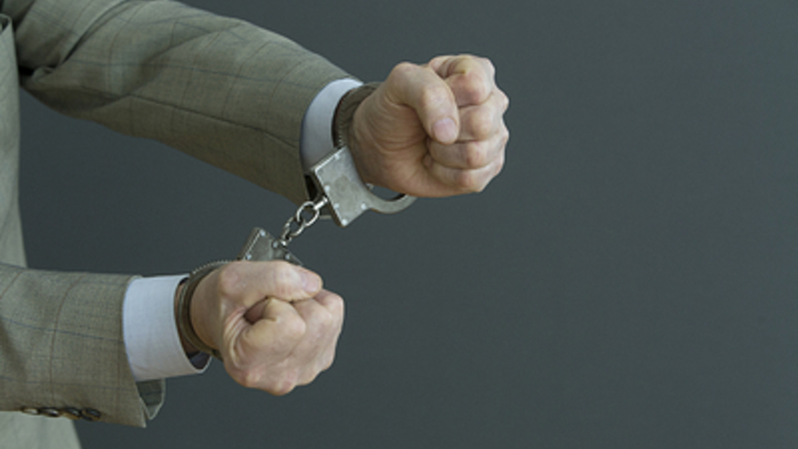 Суд заочно арестовал экс-актёра Канахина* - участника нападения под Брянском