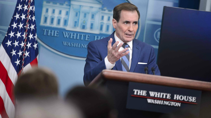 В Белом доме опровергли слова Залужного о наступлении ВС России на Киев