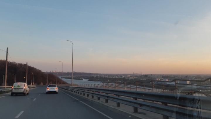 Легковушка перевернулась на Окском съезде