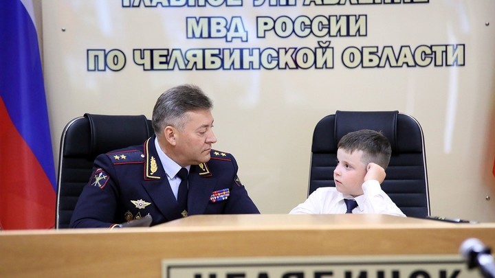 В Челябинской области женщина на сутки застряла в покрышках