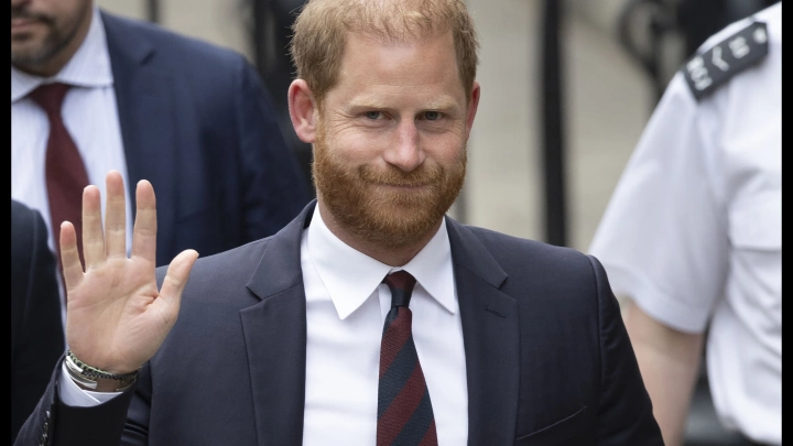 Тайно приехал на Украину: Львов принимает высоко гостя из Британии