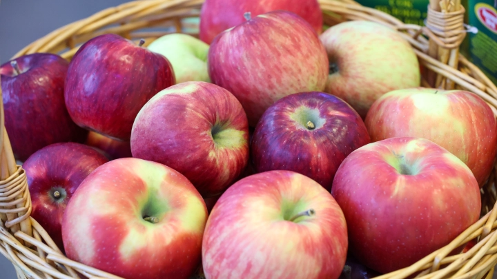 Особые фрукты из Китая вызывают рак: Дело оказалось в специальной плёнке и ссоре