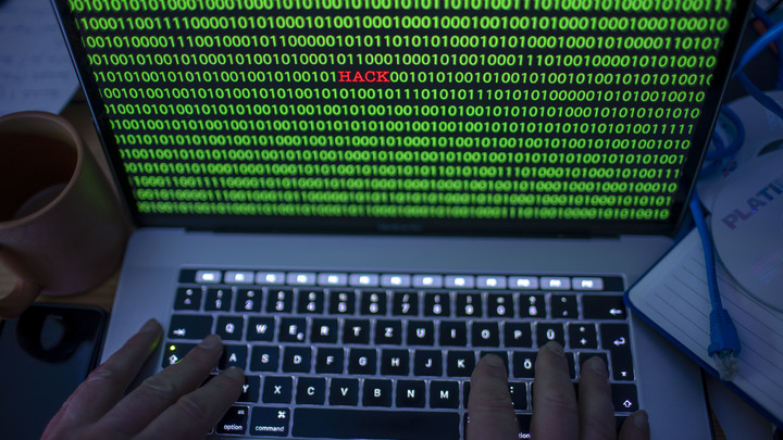 Bloomberg сообщил о новом взломе от русских хакеров. В США усомнились