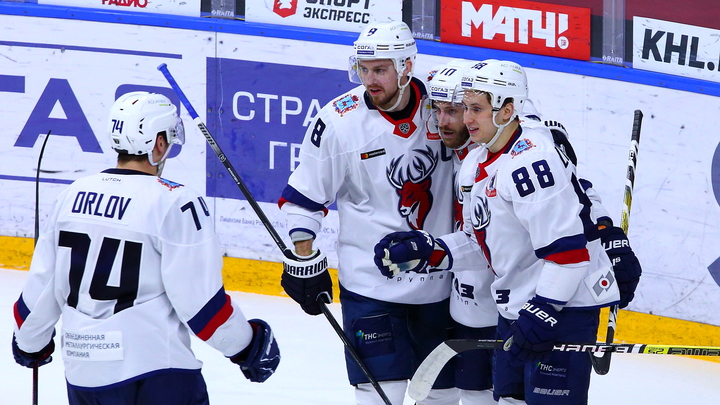 Хоккейное Торпедо дома проиграло Салавату Юлаеву из Уфы