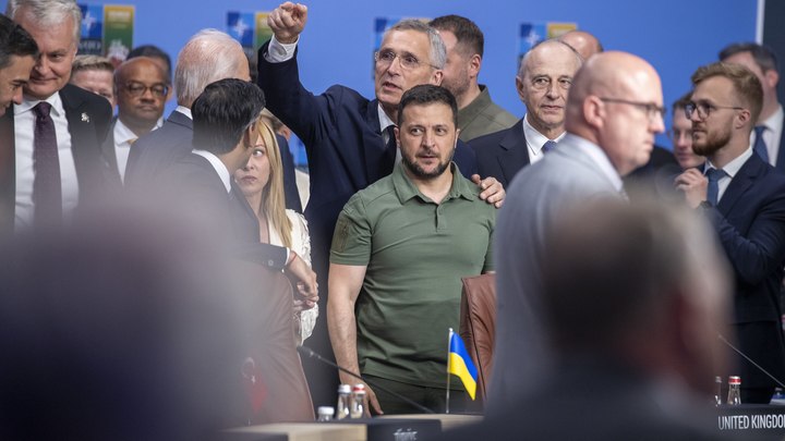 Зеленскому дали в НАТО по башке. Но скандал не в этом
