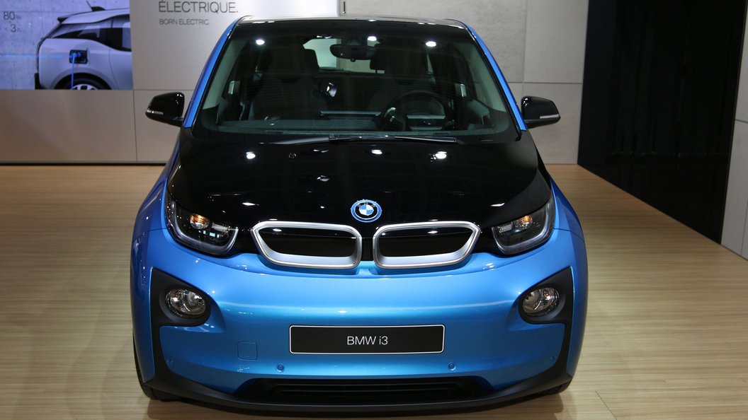 У электромобиля BMW i3 появится спортивная модификации BMW i3s У электромобиля BMW i3 появится спортивная модификации BMW i3s
