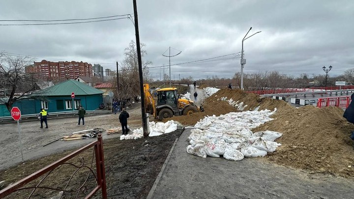 Стало известно, что будет с зарплатой бюджетников Кургана на затопленных территориях