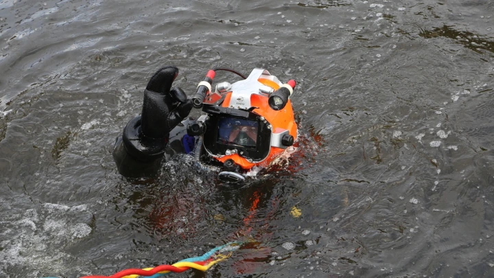 Один на один с морем: замдиректора Минфина выжила после роковой ошибки инструктора
