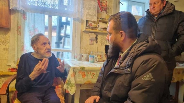 Мэрия Иванова предложила ветерану войны варианты переезда из дома без удобств