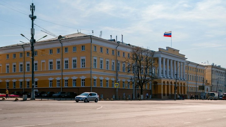 Барельеф Патриарху Сергию откроют на площади Минина в Нижнем Новгороде