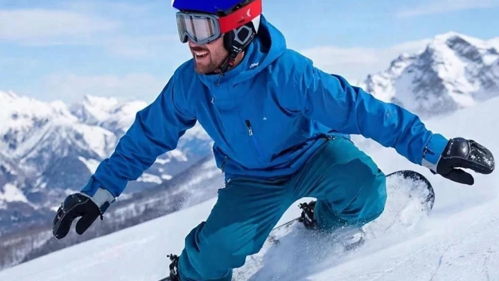 МОК разрешил итальянцу выступать в шлеме с русским флагом после отстранения украинца. Что скажут в Киеве?