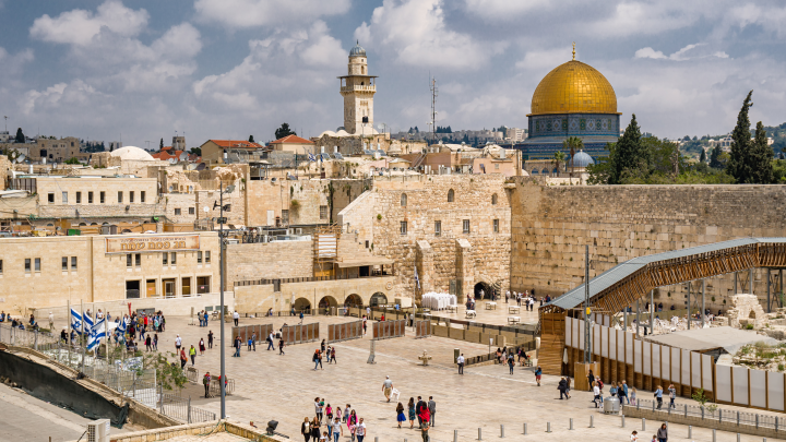 Гонения на латинян – лишь репетиция: Полиция Израиля заблокировала латинскому патриарху вход в храм Гроба Господня