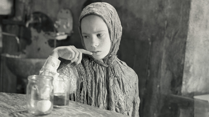 Трагедия знаменитой девочки из фильма Тарковского: Сталкер остался единственной ролью