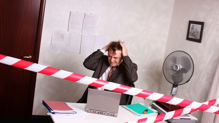 Чиновники в России. От хамства и комедий - на пути к эффективности?