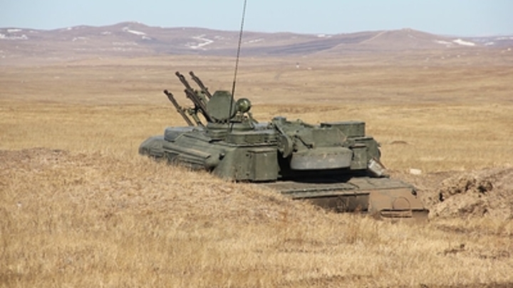 На Запорожское направление прибыли модернизированные танки Т-80 – у ВСУ нет шансов