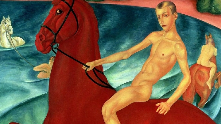 Что за уродство?: Жителей Мурина обескуражил странный памятник в ручье