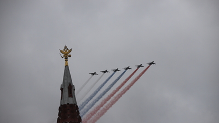 Погода на 9 мая в Москве: Авиашоу парада Победы под угрозой срыва