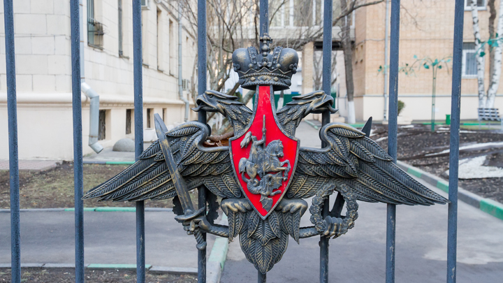 Вооружённые люди напали на воинскую часть в Брянской области