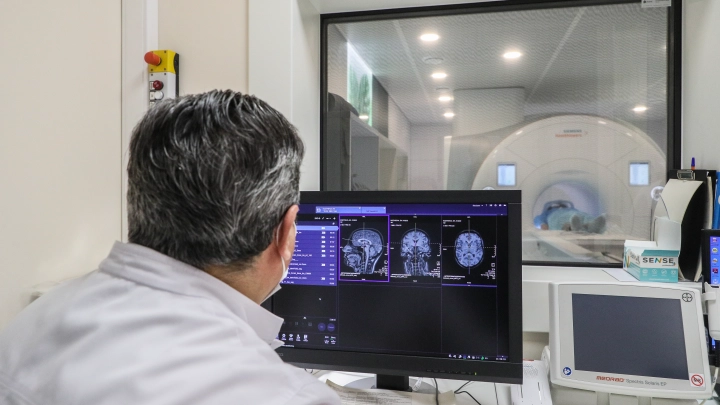 Обвиняемая в двойном убийстве внучка экс-мэра Самара перестала говорить: Её проверят психиатры