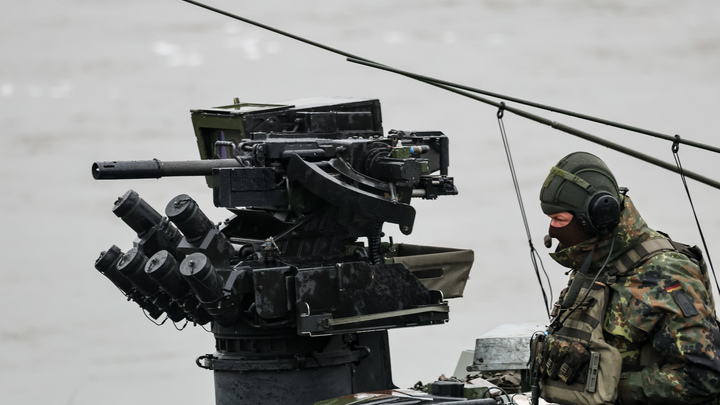 Польский судья допустил провокации НАТО на границе России: Это может ввести нас в третью мировую