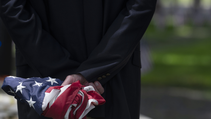 США стреляют себе в ногу: Курс на отступление с Украиной уже реальность