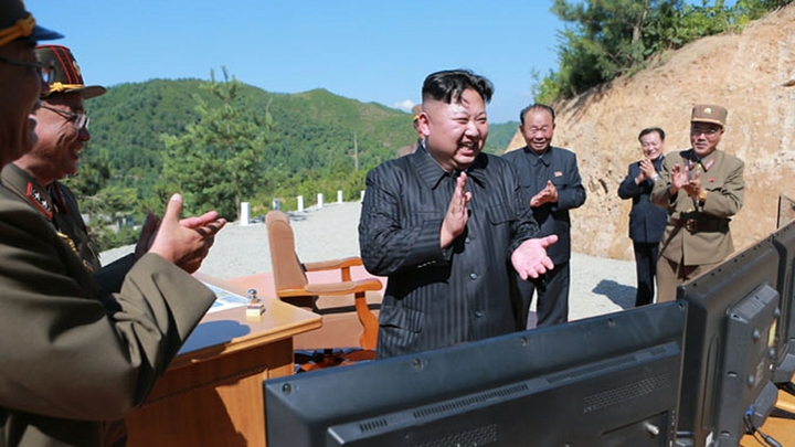 Жду в ближайшее время - Ким Чен Ын пригласил в Пхеньян южнокорейского лидера