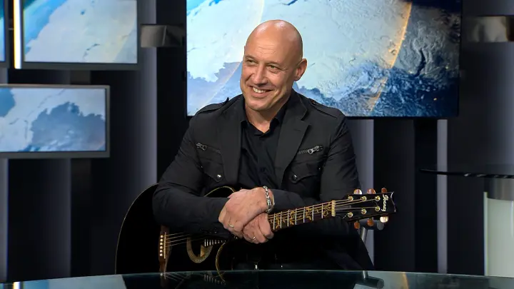 Денис Майданов теперь народный. Этого ждали больше 20 лет