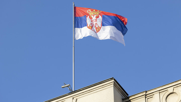 Сербия согласилась отправить оружие Украине – Reuters