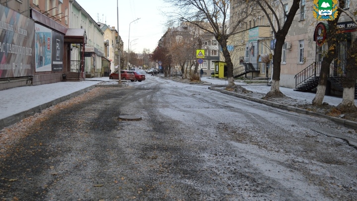 В Кургане из-за суда с подрядчиком ремонт улицы Пичугина перенесли на 2021 год