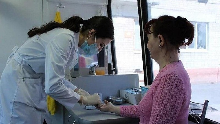 Жители Кущёвского района смогут пройти обследование в мобильном комплексе Диспансеризация