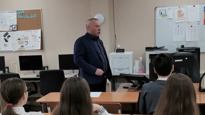 В Красноярске арестован экс-глава заказчика метро Константин Мандров
