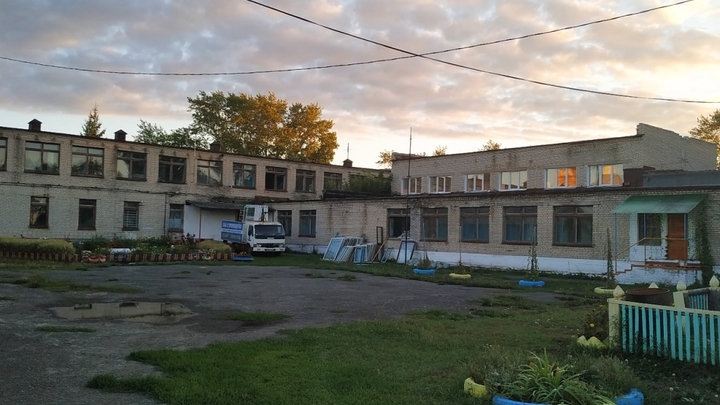 В Лебяжьевском районе заканчивается ремонт школ и детских садов