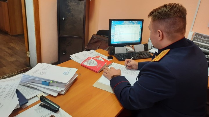 В Челябинской области сотрудники ФСБ задержали чиновника-коррупционера