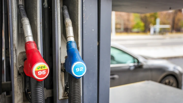 В Ростовской области предложили продавать бензин только по паспорту