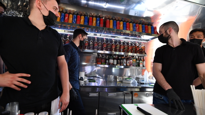 В Краснодаре усилят контроль за работой баров