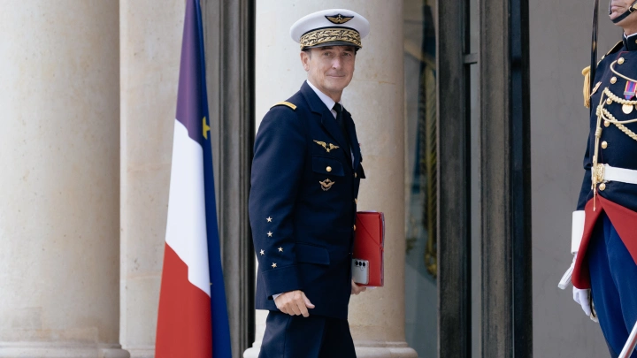 Во Франции бурно отреагировали на призыв начальника Генштаба готовиться к потере детей