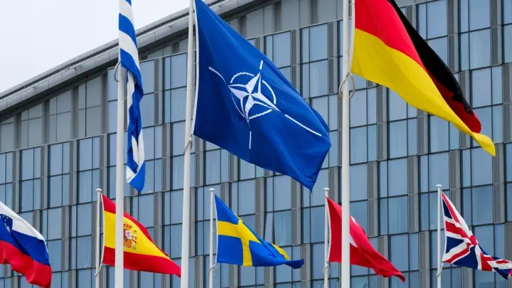 В штабе НАТО в Бельгии задержали стажёрку по подозрению в шпионаже