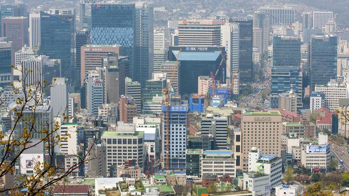 Южнокорейский президент Юн Сок Ёль покинет пост досрочно