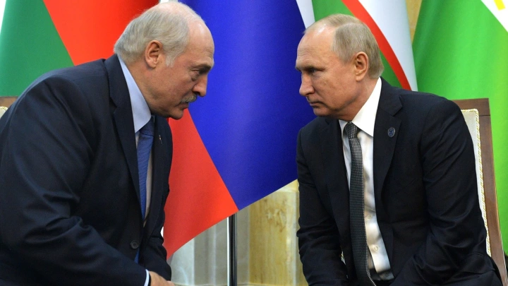 Россия начинает раскрывать секреты по Аляске: Путин поговорил с Лукашенко, а после — набрал ещё один номер. Мир замер
