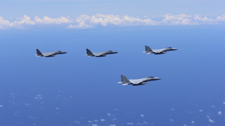 Американские истребители F-22 пошли на провокацию против русских. Сенсация или обман?