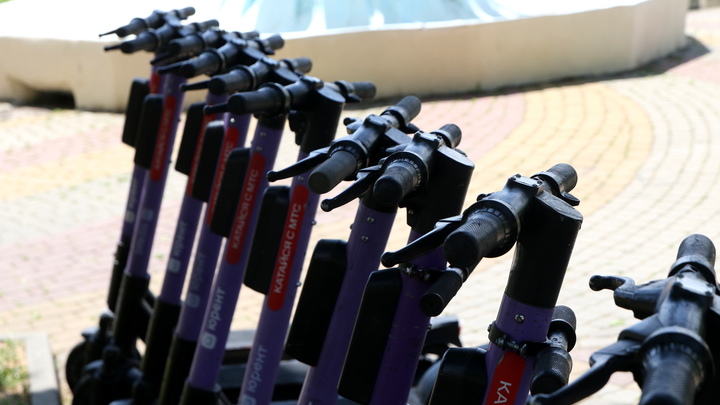 Пешеходные зоны и парковки: Кластер Ломоносов благоустроят уже к осени