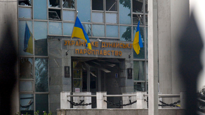 В обход России не получится. Москва предотвратила вывоз украинского зерна по Дунаю