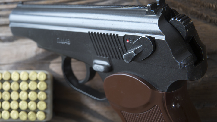 На Запорожье обнаружили схрон с оружием в квартире украинского силовика