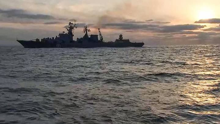 Минобороны сообщило о гибели 1 моряка на крейсере «Москва» и 27 пропавших без вести