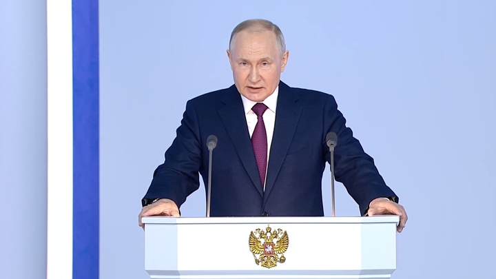 Путин начал процедуру формирования нового состава Общественной палаты России