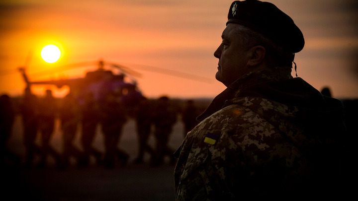 Порошенко пошлет русских бандитов расстреливать восточные области Украины - эксперт