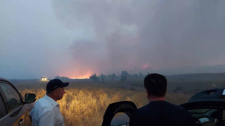 В Самарской области готовят к эвакуации село Немчанка из-за страшного пожара в Борском районе